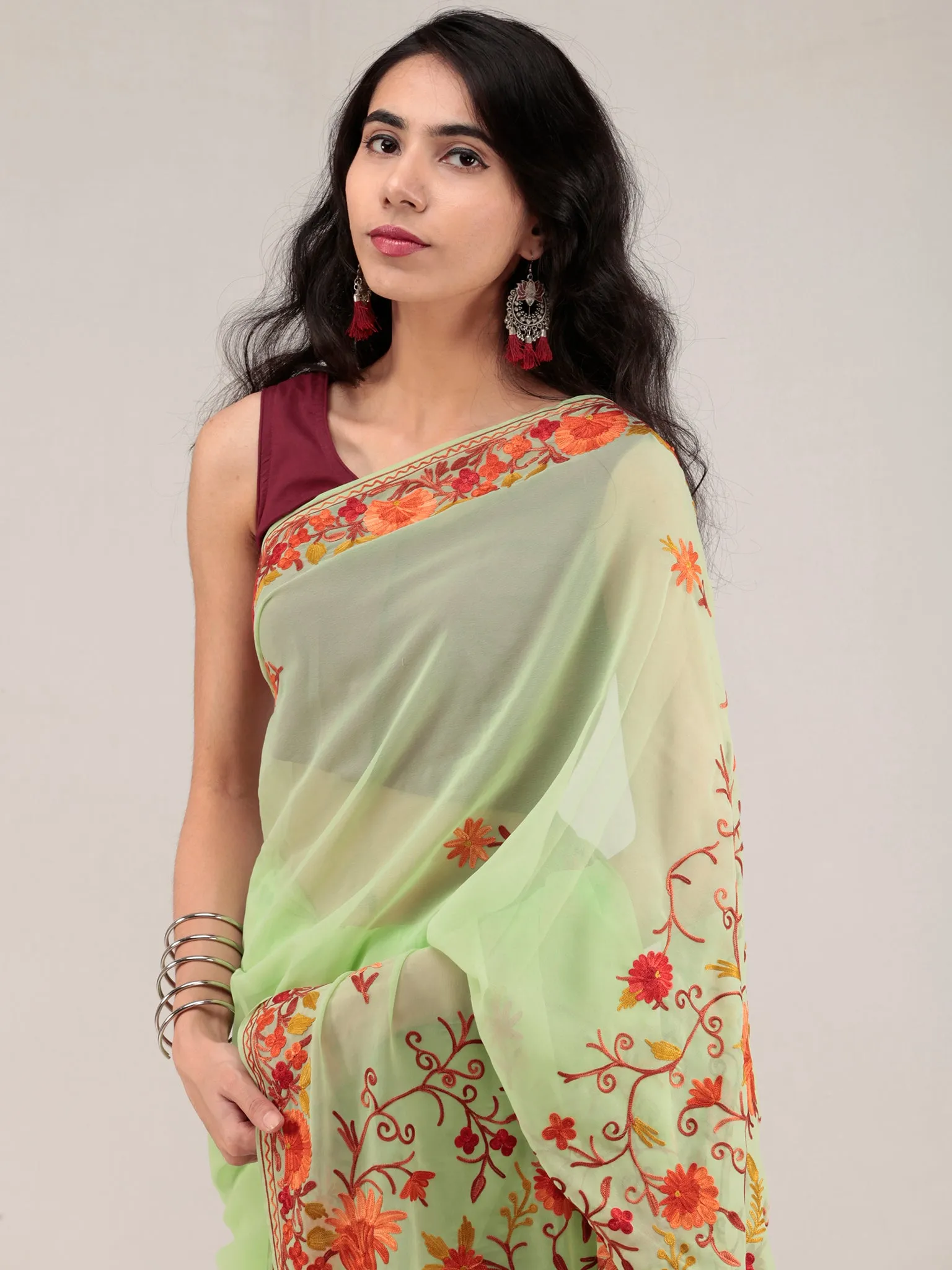 Light Green Aari Embroidered Georgette Saree From Kashmir - S031704630