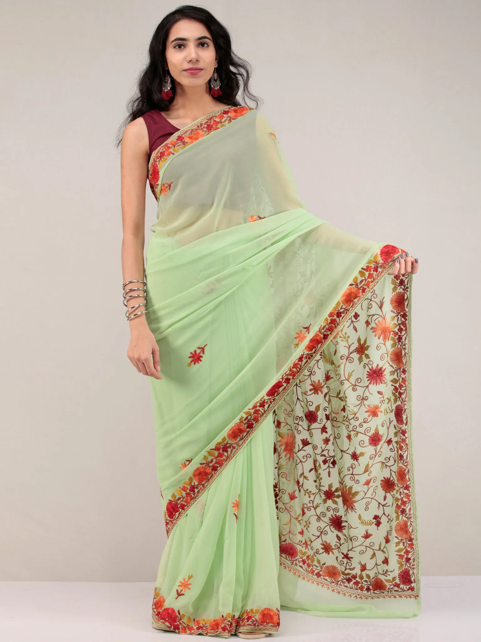 Light Green Aari Embroidered Georgette Saree From Kashmir - S031704630