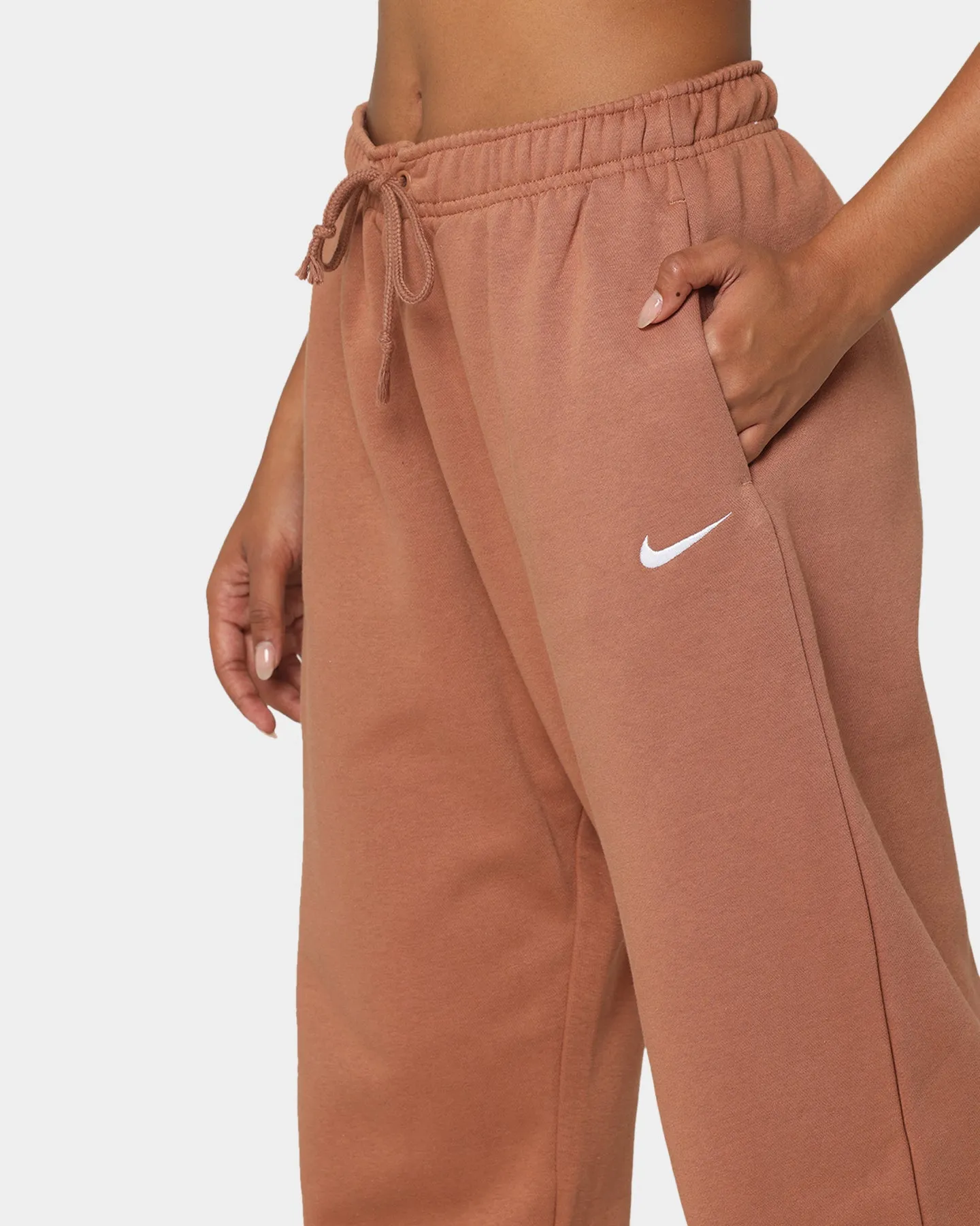 Nike Women's Nike Sportswear Essential Mid-Rise Fleece Pants Mineral